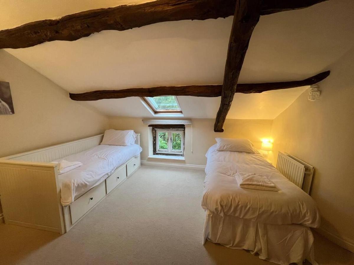 Stunning 4-bed Grade Ii House In The District Holiday home *