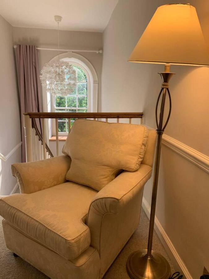 Holiday home Stunning 4-bed Grade Ii House In The District
