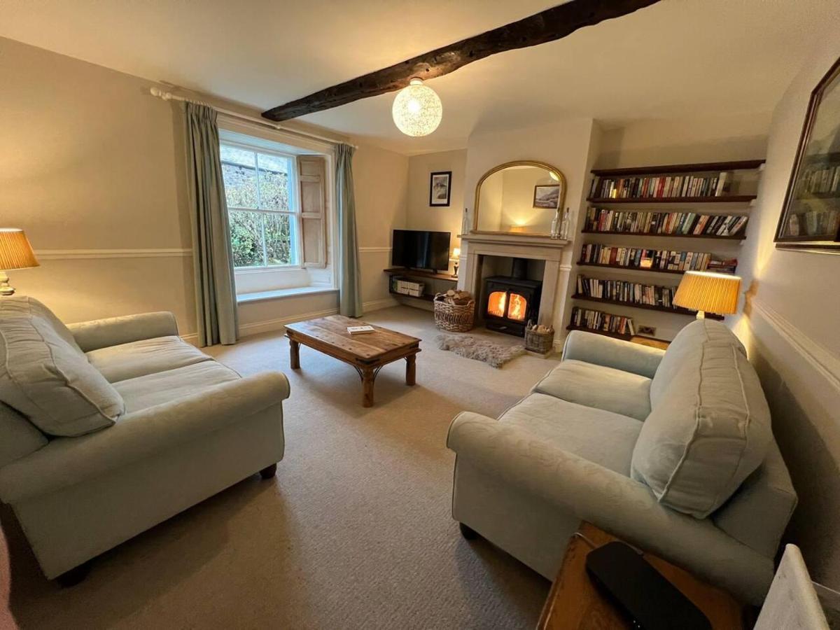 Holiday home Stunning 4-bed Grade Ii House In The District