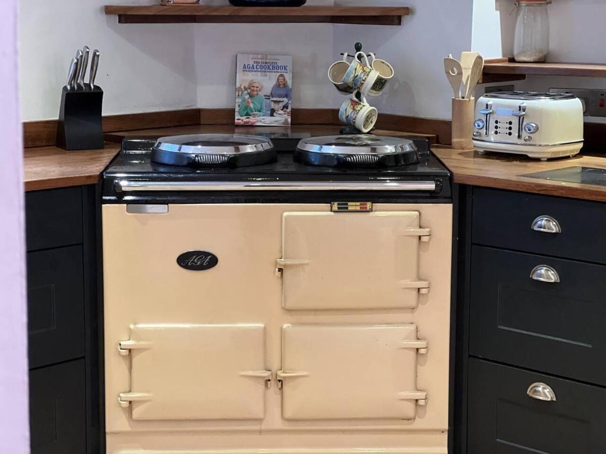 Stunning 4-bed Grade Ii House In The District Wigton